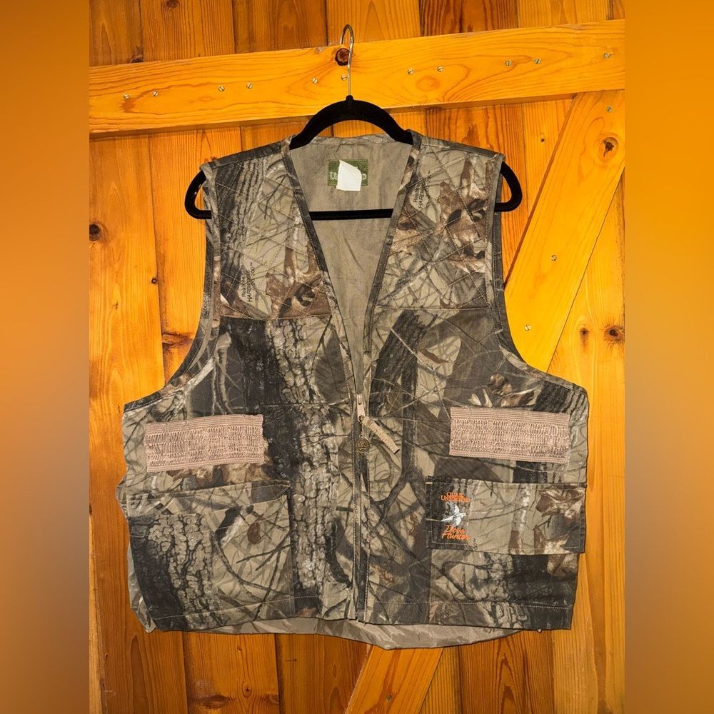 Realtree quail unlimited Camouflage utility fishing/Hunting Vest Cabincore